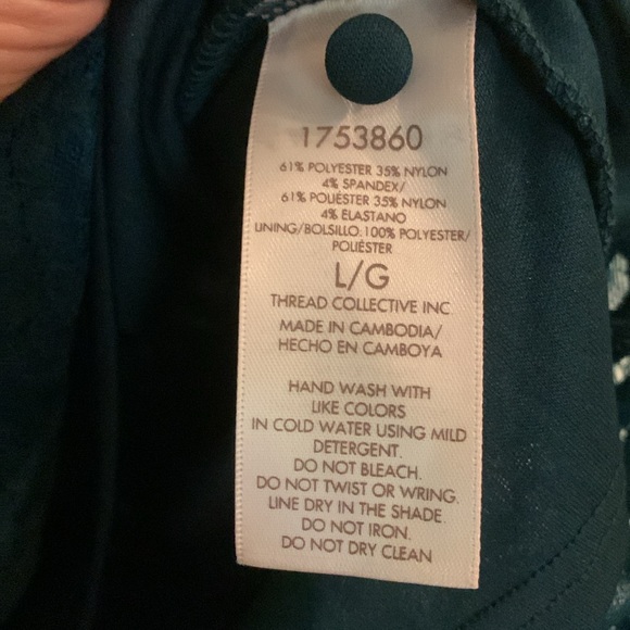 Teddi rose lace large blouse - Picture 8 of 8